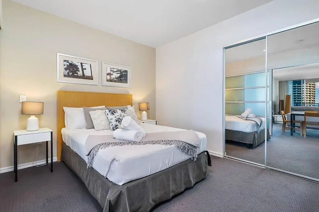 Paradise Living At Hilton With Stunning Ocean View Gold Coast Apartment