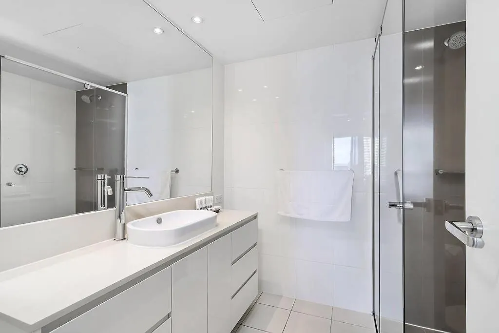 Paradise Living At Hilton With Stunning Ocean View Gold Coast