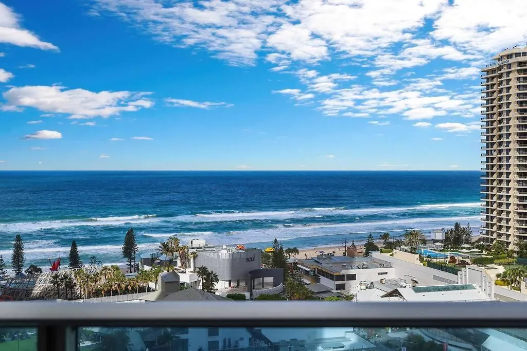 Paradise Living At Hilton With Stunning Ocean View Gold Coast