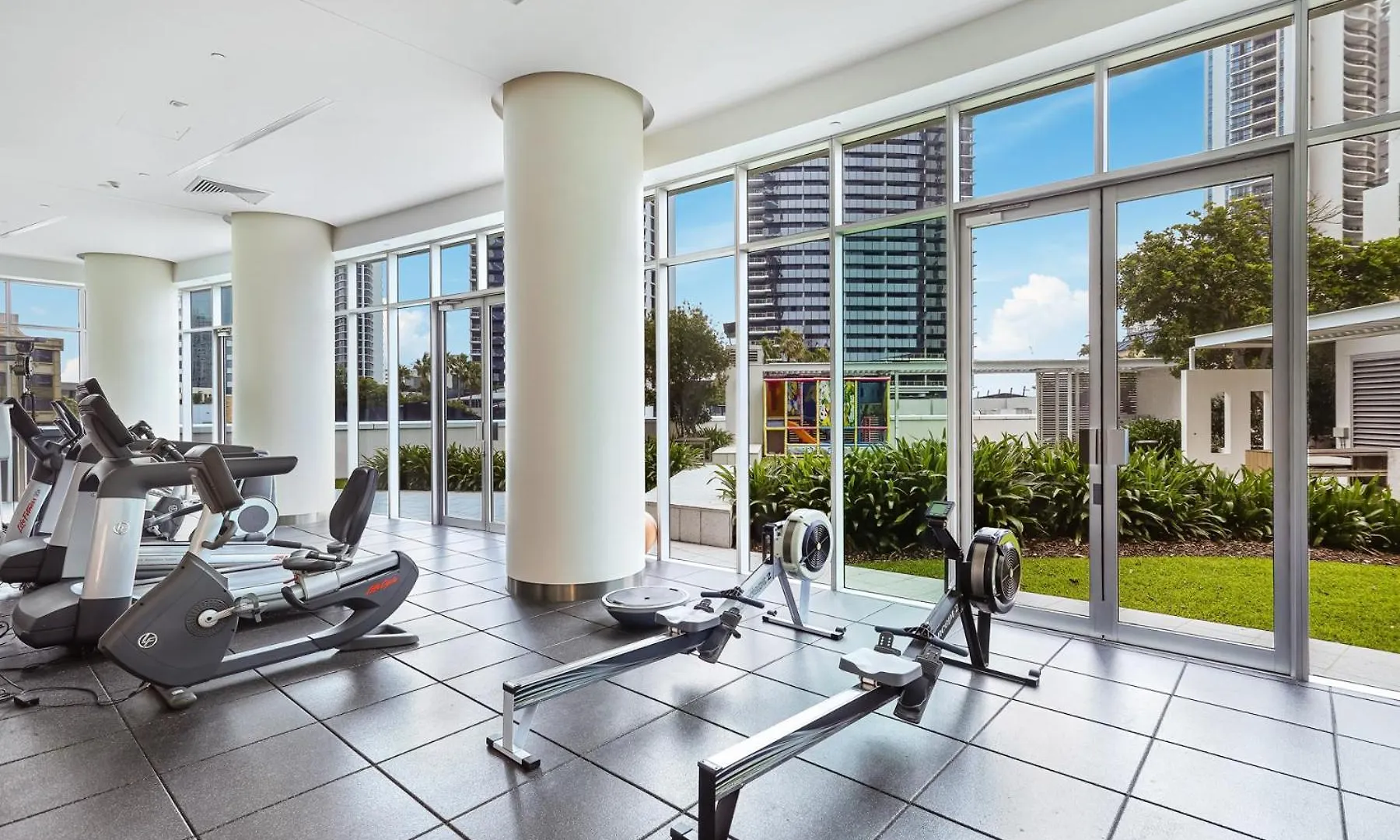 Paradise Living At Hilton With Stunning Ocean View Gold Coast 0*,  Australia