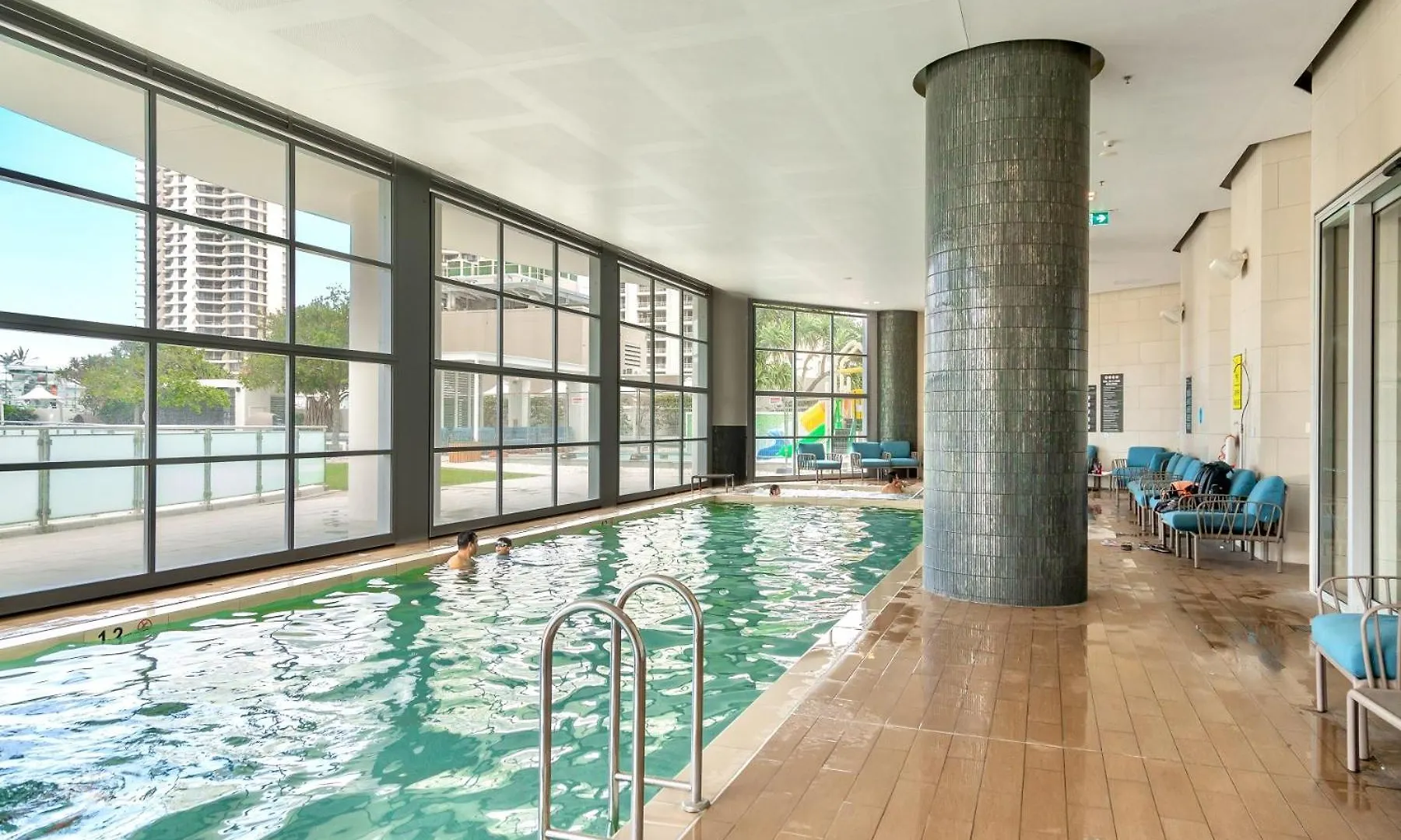 Paradise Living At Hilton With Stunning Ocean View Gold Coast Apartment