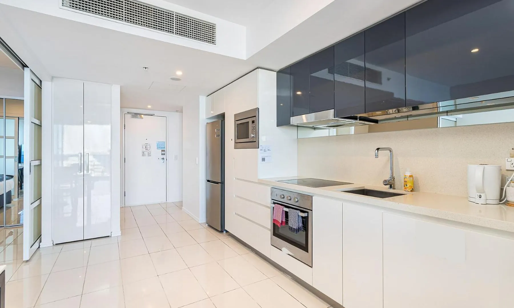 Paradise Living At Hilton With Stunning Ocean View Gold Coast 0*,  Australia