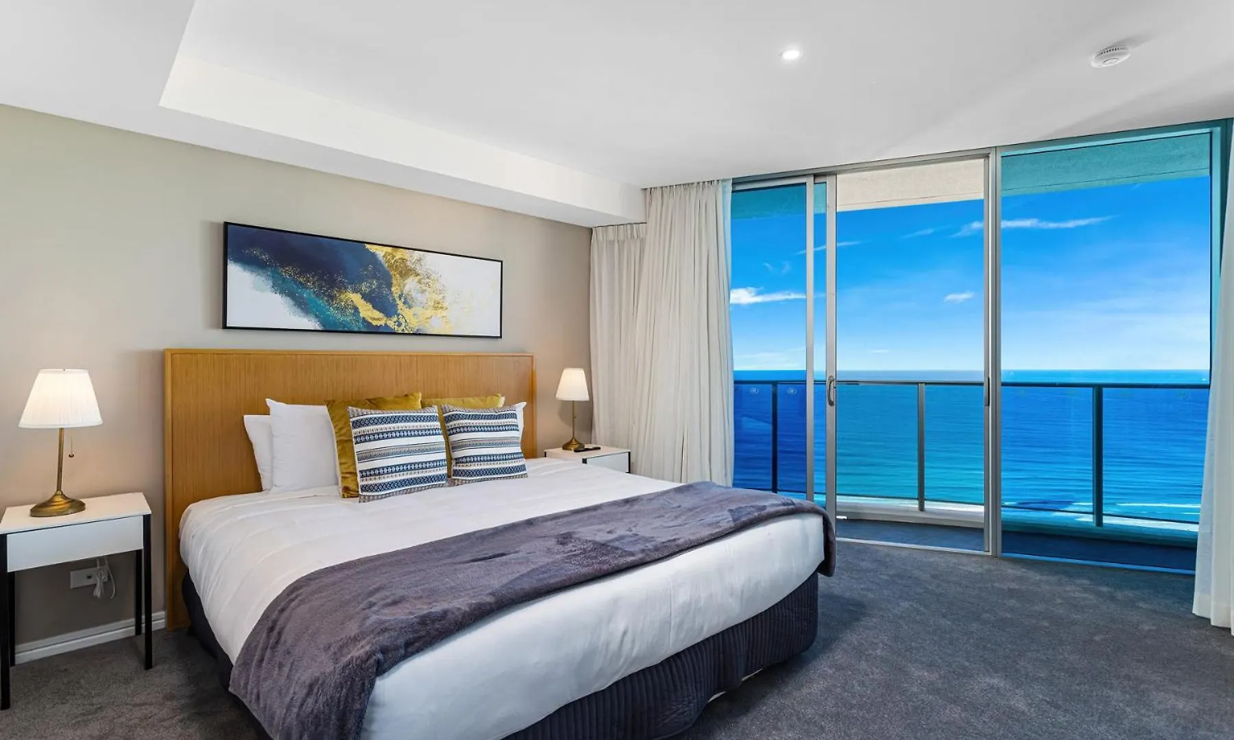 Paradise Living At Hilton With Stunning Ocean View Gold Coast 0*,