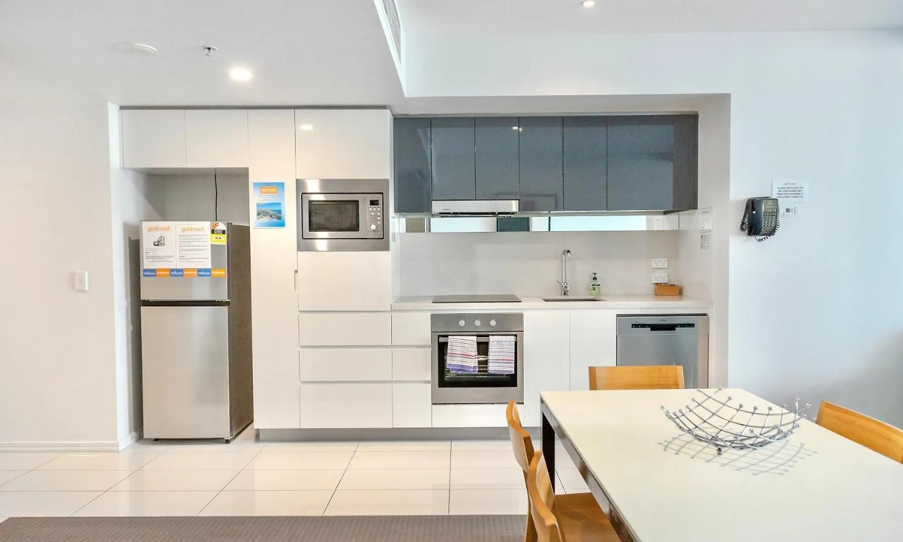 Paradise Living At Hilton With Stunning Ocean View Gold Coast 0*,  Australia