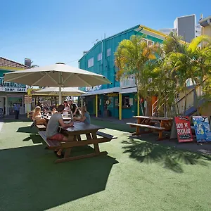 Vandrarhem Backpackers In Paradise 18-35, Guldkusten